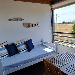 Sea View Near Meia In Lagos! Apartamento